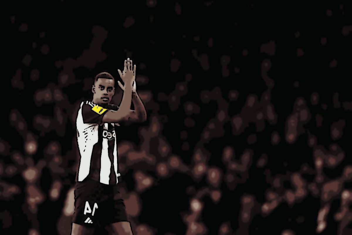 Newcastle, Liverpool satışından sonra 37 kelime Alexander...